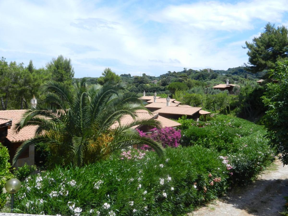 Tenuta Molino Di Mare- Ecoresort Con Villini 罗迪-加尔加尼科 外观 照片